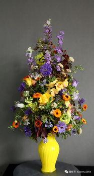 欧美花艺胸针图片,精致花卉艺术与时尚的完美融合